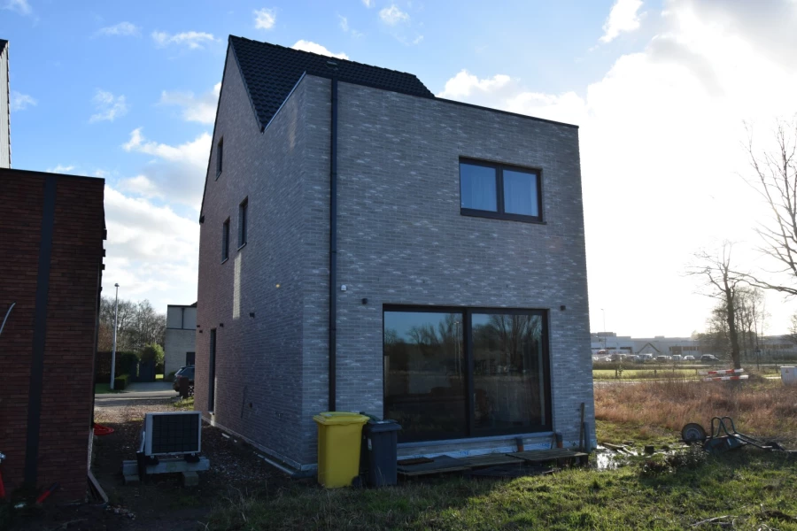 Achterkant nieuwbouwwoning
